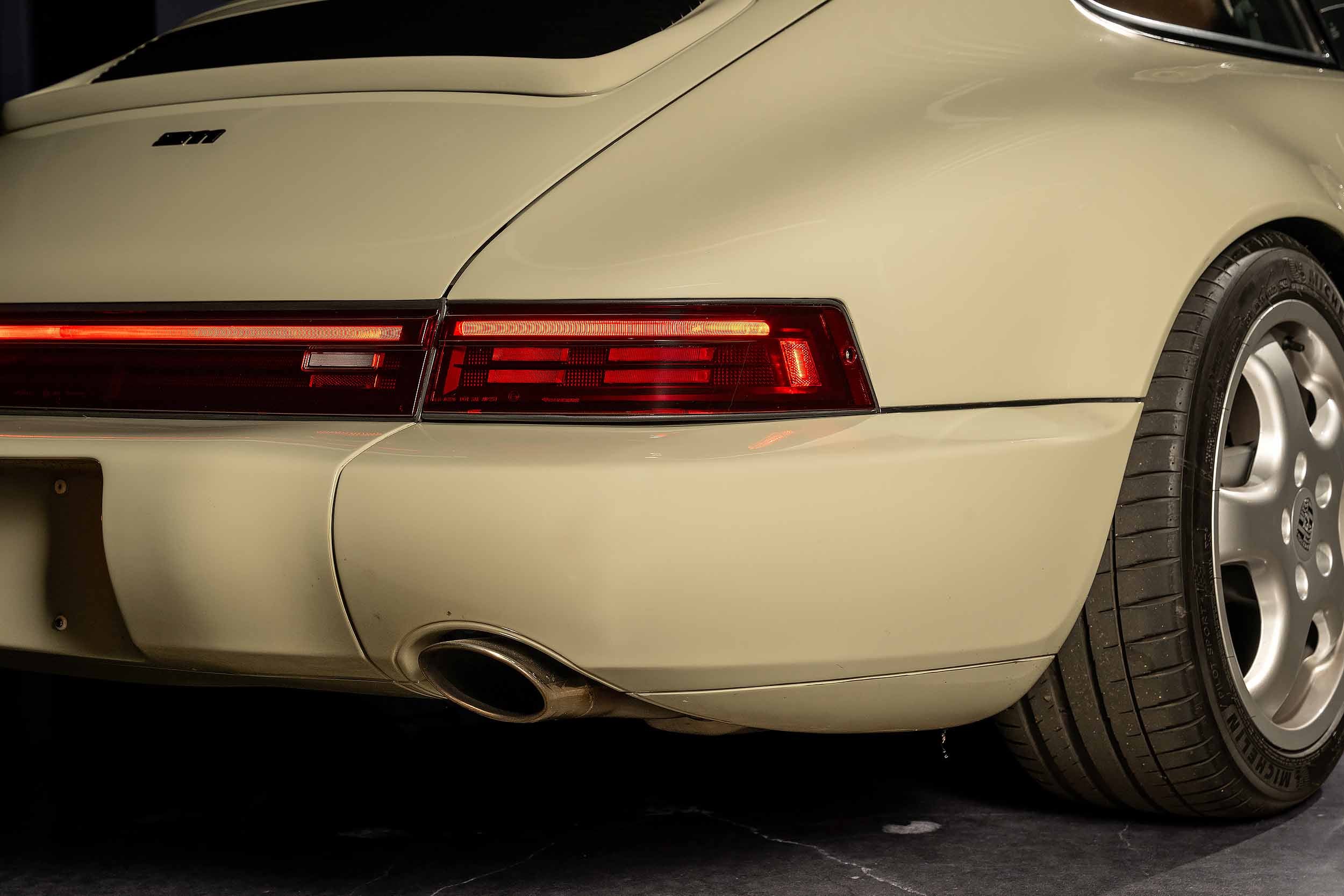 Founders Tail Lights: Porsche 964 (89-94) – Founders Parts